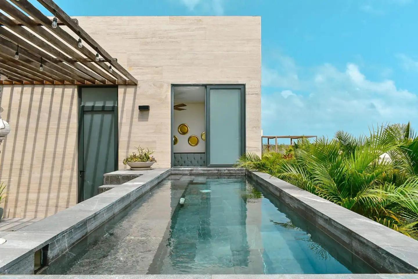 Apartment Luxury Penthouse With Private Rooftop Pool *