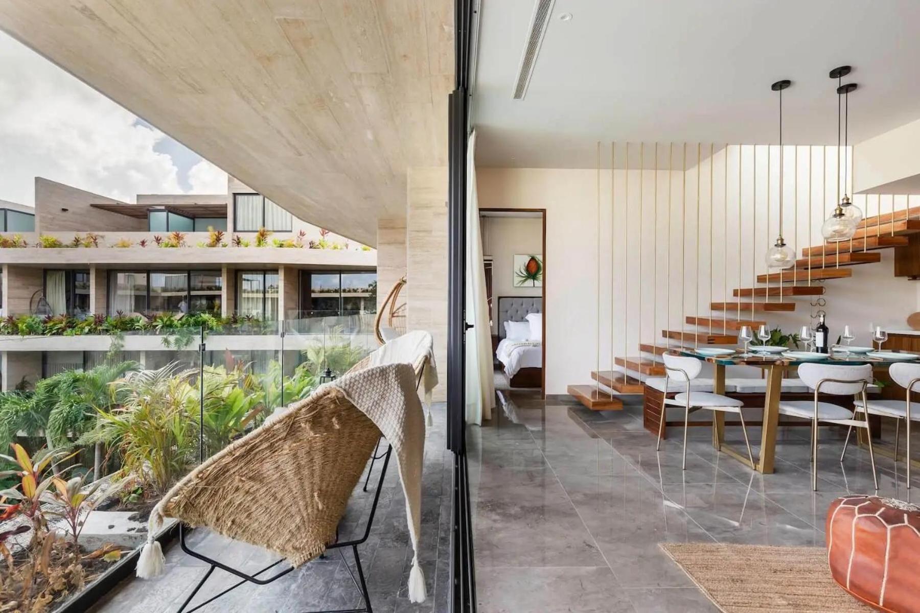 Luxury Penthouse With Private Rooftop Pool Apartment *